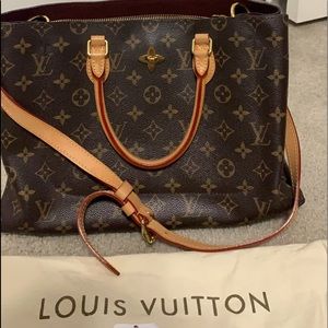 COPY - LOUIS VUITTON PURSE